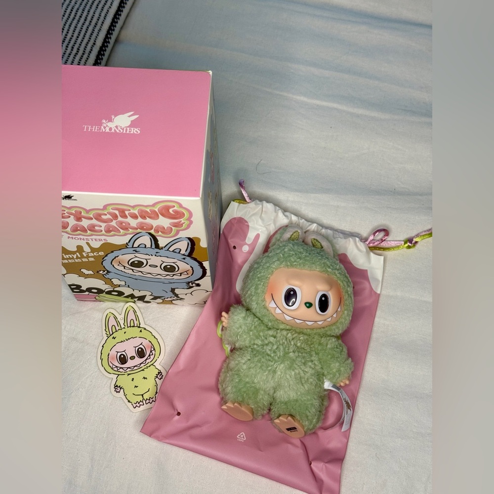 listing-status-banner